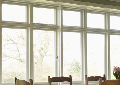 Pella Lifestyle Casement Window