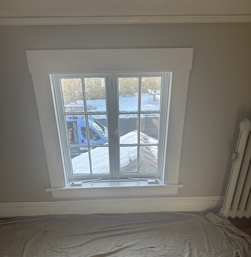 This casement window doesn't even close all the way