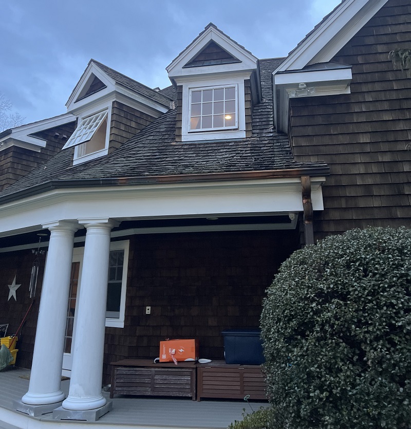 Wood awning windows needing replacement in Easton,CT